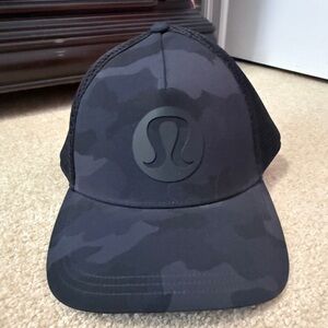 lululemon athletica Dark Camo Men's Hat